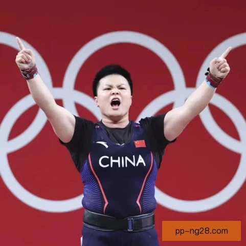 刘洋突破分球助攻，边路冲击撕开防线送出妙传